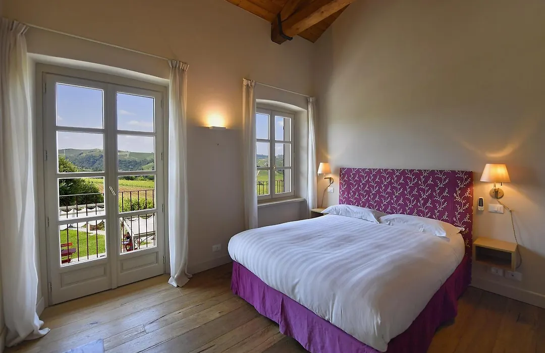 Cascina Alberta Winery & Suites - Treiso-1